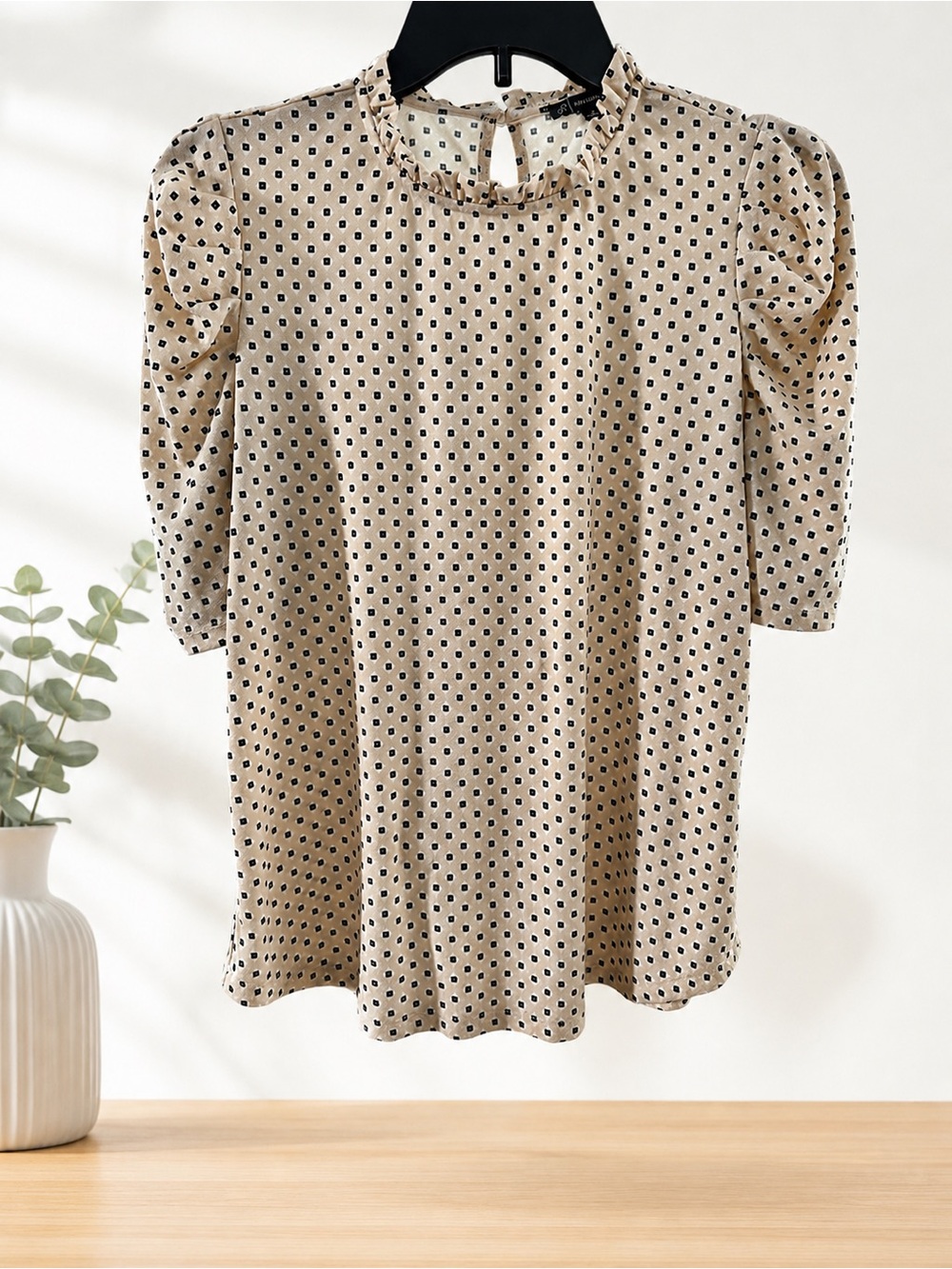 Adrianna Papell Blush Pink Polka Dot Ruffle Neck Short Sleeve Top